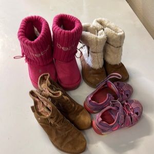 Toddler shoes. Size 8